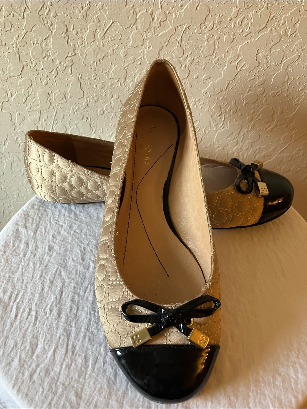 kate spade: Beige Quilted Ballet Flats- Black Patent Cap Toe- 8